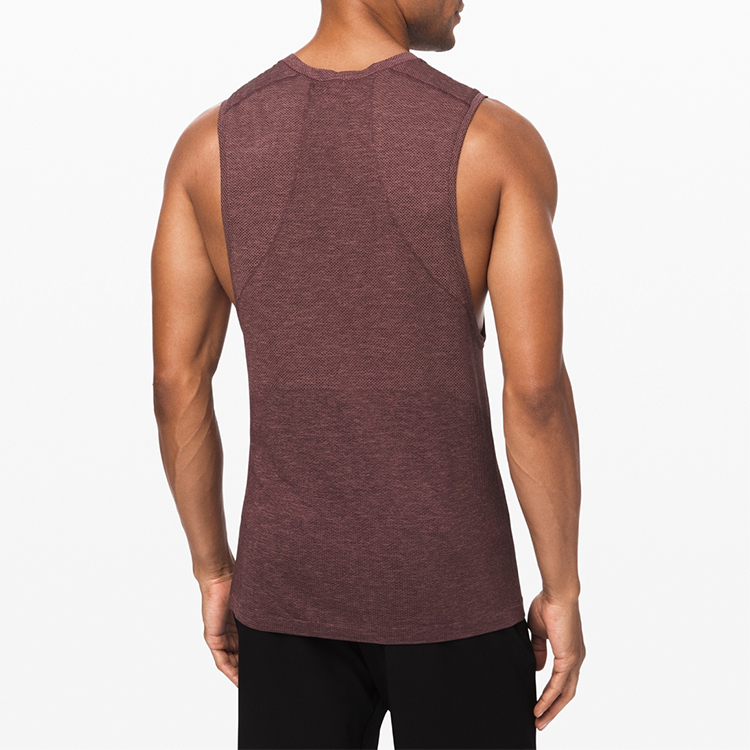 Slim-fit sleeveless tank top